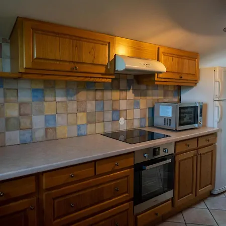 Les Corbieres Hébergement de vacances Cassaniouze